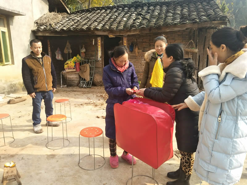 “責任正信，愛心公益”我們在行動——綿陽游仙區(qū)登仙村之行